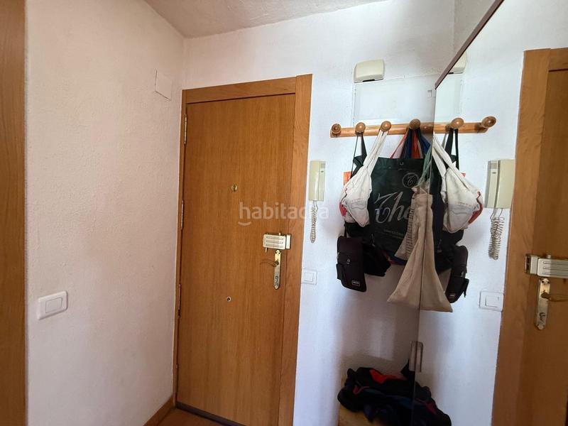 Foto 4962806b-048a-421f-b579-6b6e2be848a2. Piccolo appartamento con parcheggio piscina in Playa Levante Benidorm