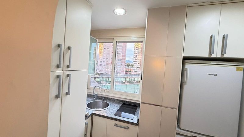 Foto 8d9b09ea-c16d-4520-acdb-6127386225c2. Apartament amb calefacció piscina a Rincón Bajo Benidorm