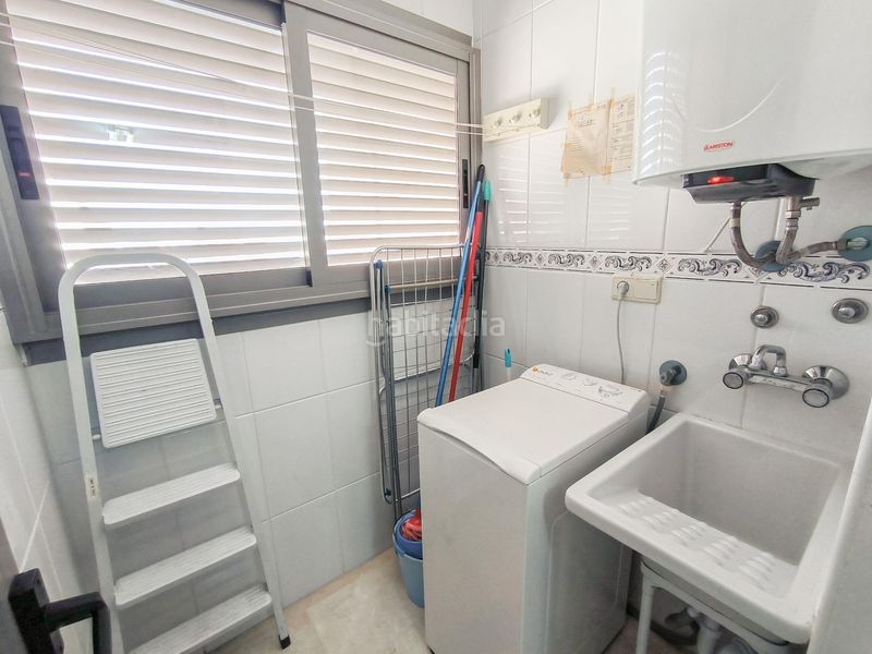 Foto 31d6fc13-5b83-4e67-a727-59af8ee4c8b6. Apartament amb aparcament piscina a Levante Alto Benidorm