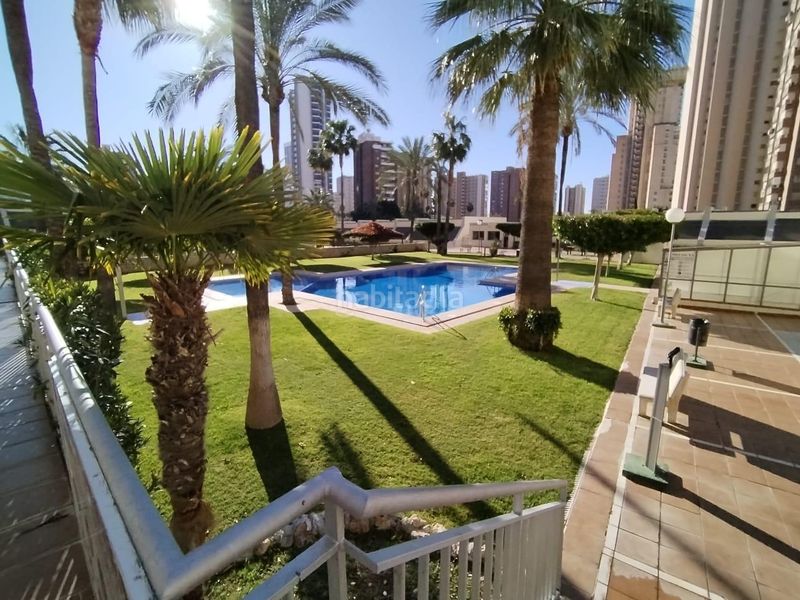 Foto 613084b4-03e6-4763-acb4-838e7873bb2d. Apartament amb aparcament piscina a Levante Alto Benidorm