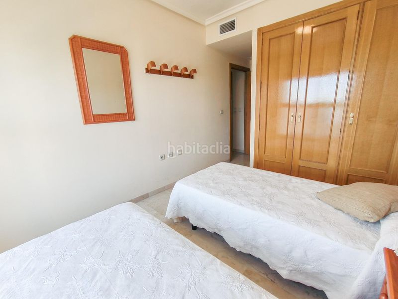 Foto 7e802b14-3ecb-4410-8e36-886f0c496416. Apartament amb aparcament piscina a Levante Alto Benidorm