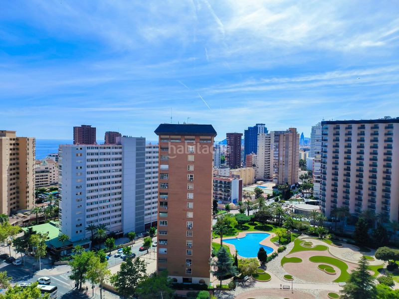 Foto 992745da-6b63-4fba-a2aa-b69f4c0974b1. Apartament amb aparcament piscina a Levante Alto Benidorm