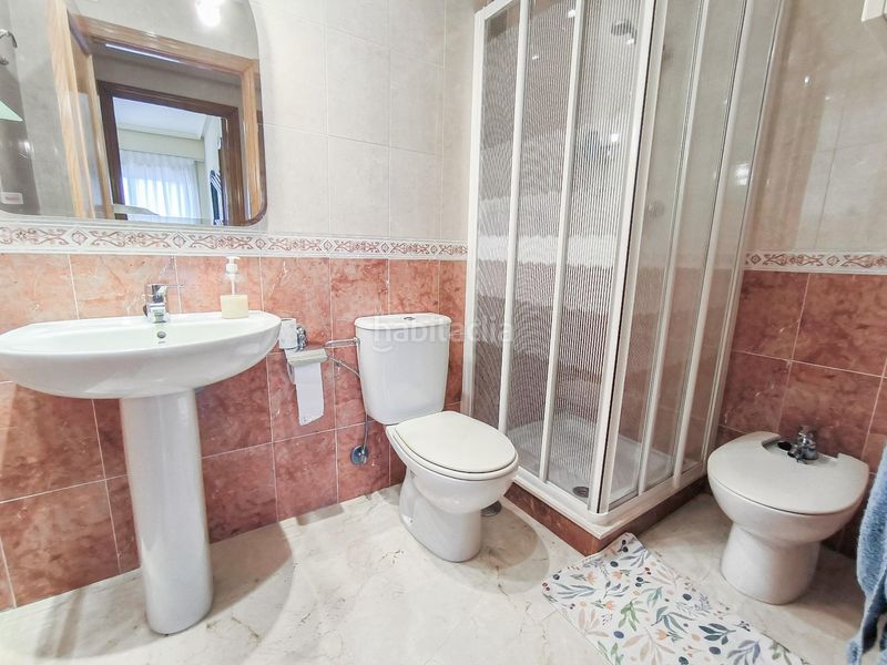 Foto b8443539-dd7a-4233-8c4a-81b1efc44a0f. Apartament amb aparcament piscina a Levante Alto Benidorm