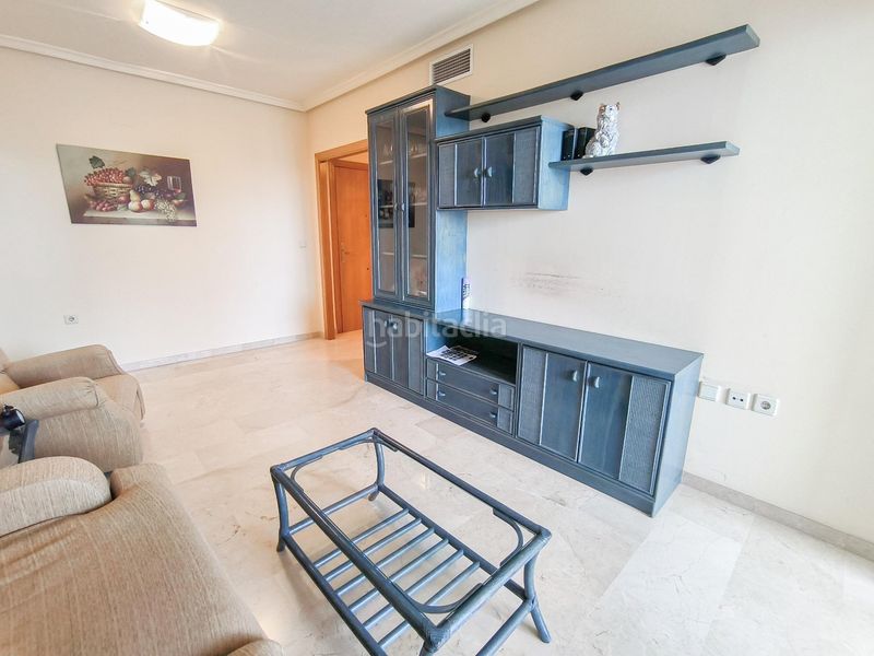 Foto ec556f1d-07a8-494a-91b4-1c37cb17c14a. Apartament amb aparcament piscina a Levante Alto Benidorm