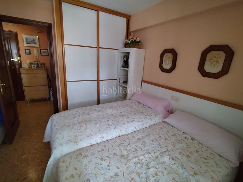 Foto 62e3c98e-6ac5-4810-aa21-7eed0ce490a4. Apartament amb aparcament a Levante Alto Benidorm