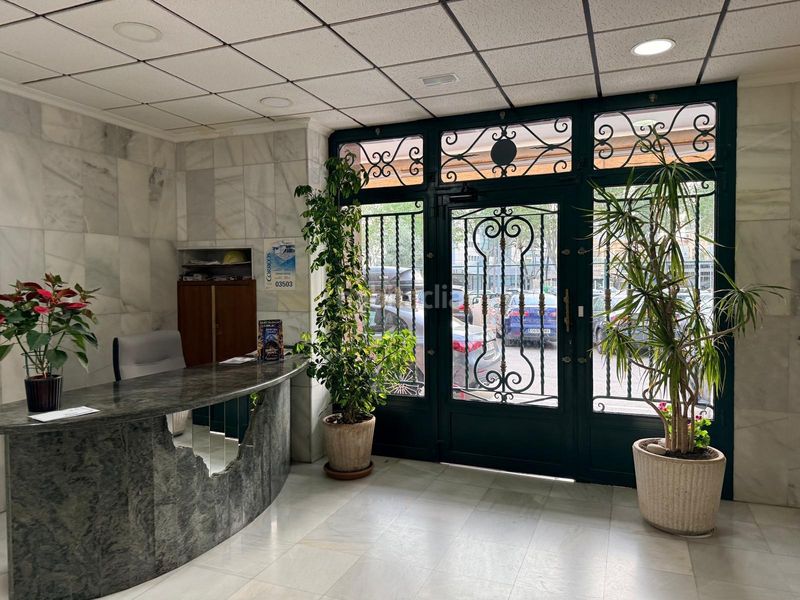 Foto 246d0123-5321-4e45-affe-b5870a98b139. Apartament amb aparcament a Playa Levante Benidorm