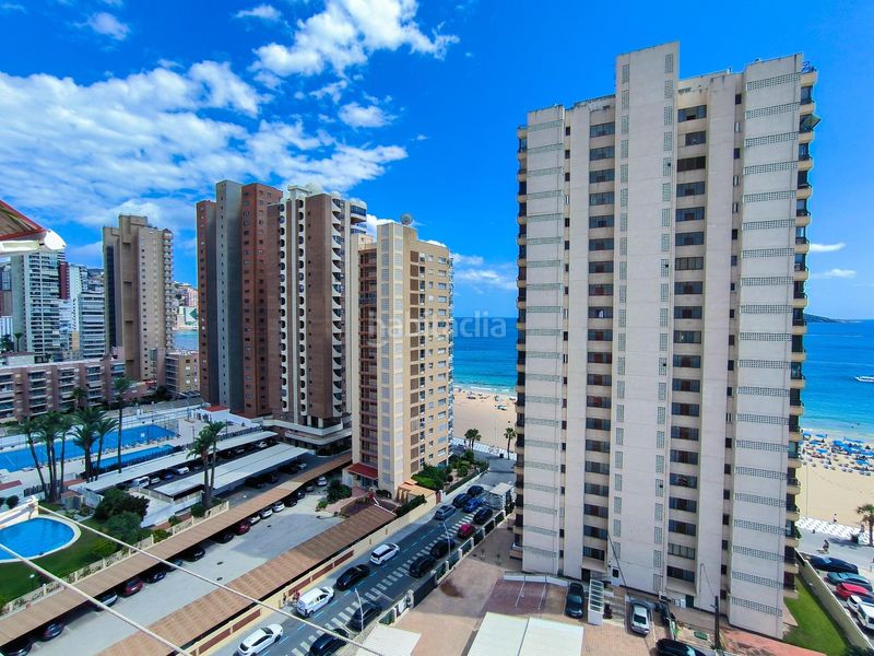 Foto aff8bab6-1199-4349-8bf3-5bbabf39bcc6. Apartament amb aparcament a Playa Levante Benidorm