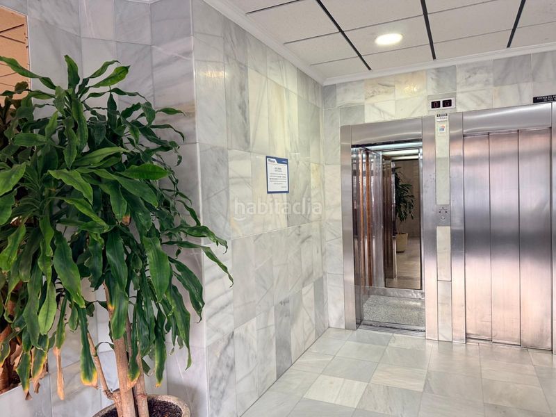 Foto f6394299-34b5-4739-a9fd-ba8dd336f284. Apartament amb aparcament a Playa Levante Benidorm