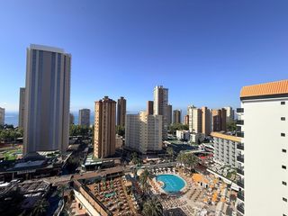 Apartament a Playa Levante. Apartamento en playa de levante con vistas al mar y garaje de 50