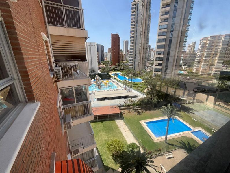 Foto ce036e2b-8989-4e44-816a-79bc373275f3. Pis amb aparcament piscina a Rincón Bajo Benidorm