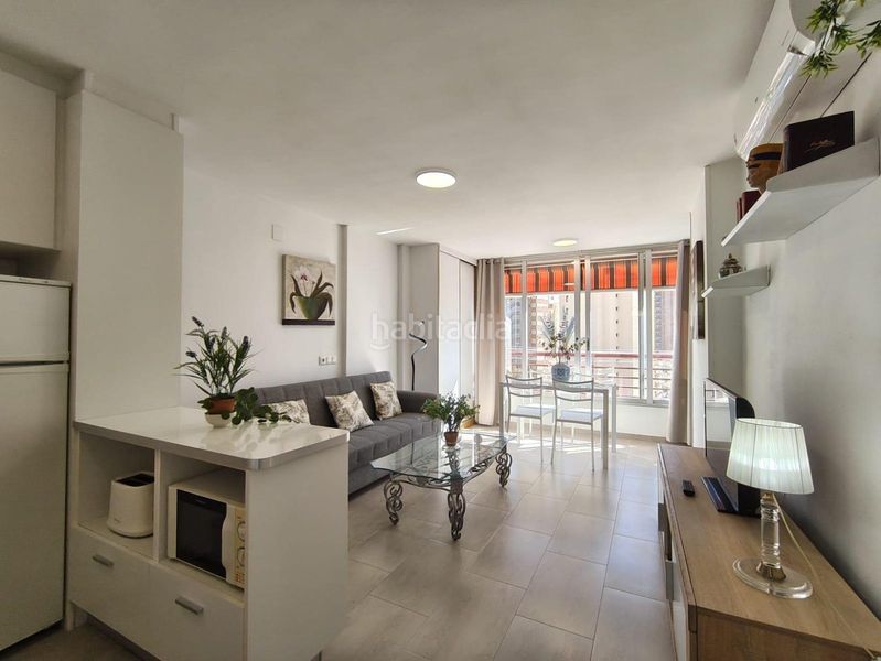 Foto 27aee180-1467-464a-935c-1c5a1802b7b3. Apartament amb aparcament piscina a Rincón Alto Benidorm