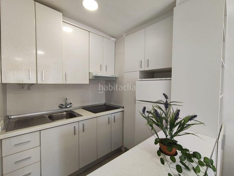 Foto 65af6878-f4d5-4b3a-ac0e-d2817e3d8368. Apartament amb aparcament piscina a Rincón Alto Benidorm