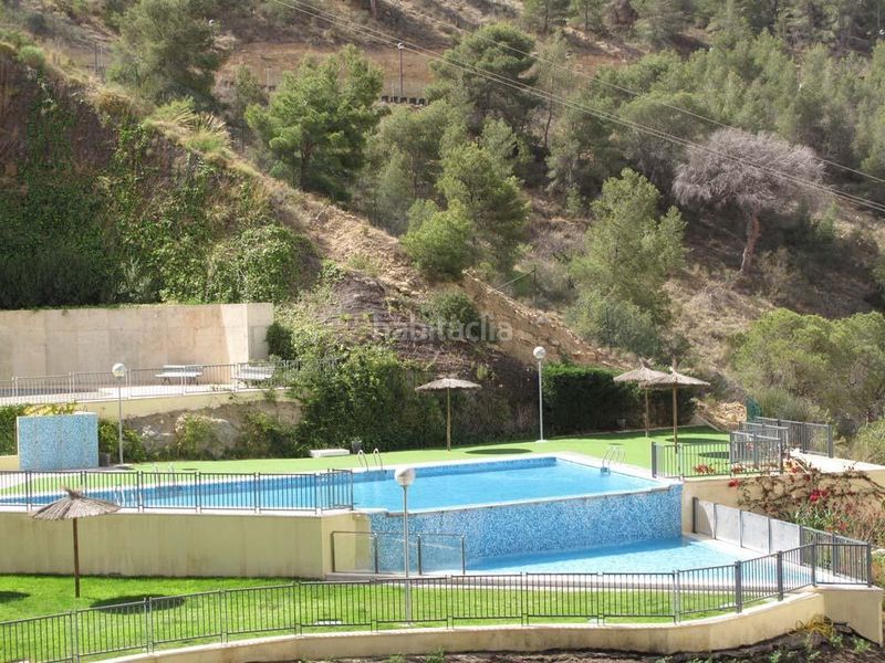 Foto 43e247f6-b0d4-41c4-aee6-5b38acce229f. Pis amb aparcament piscina a Rincón Alto Benidorm
