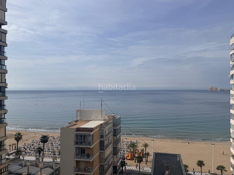 Foto cd20b566-ca76-4581-b2b6-e37b711870c4. Pis amb aparcament a Playa Levante Benidorm