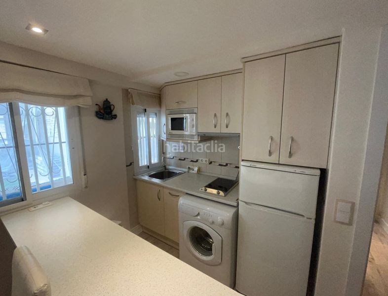 Foto 147de7f7-c4c1-4ac8-84dc-940c09e42c2a. Apartament amb aparcament piscina a Playa Levante Benidorm
