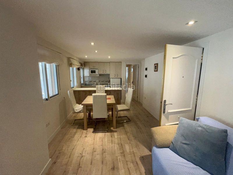 Foto 49b64cff-fb07-488e-affb-229726236d69. Apartament amb aparcament piscina a Playa Levante Benidorm