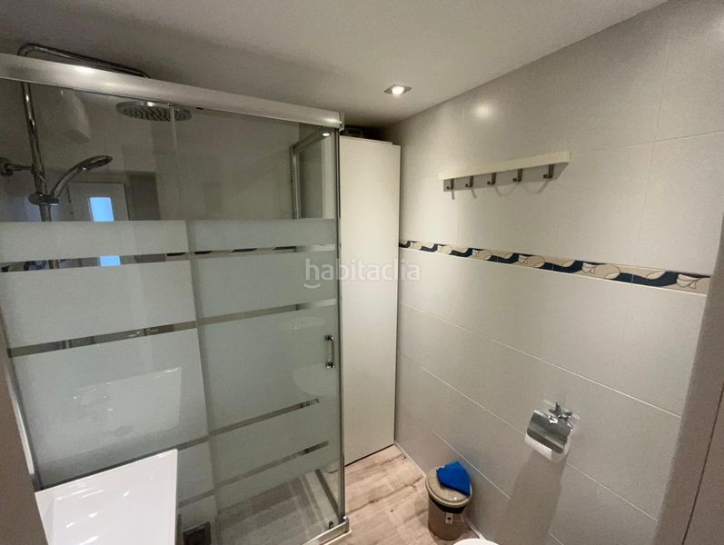 Foto fc65c8bb-eb83-4bf3-8249-ba8fb05a93b4. Apartament amb aparcament piscina a Playa Levante Benidorm