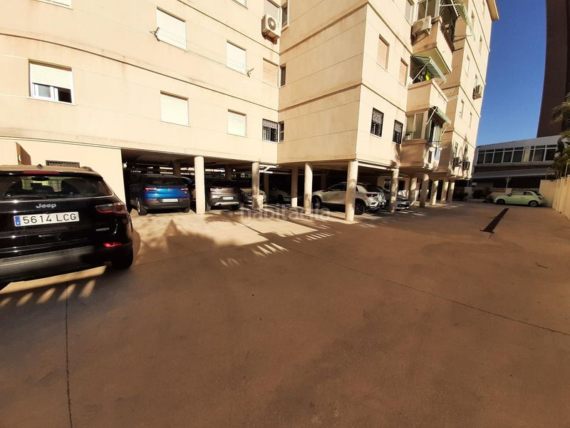 Foto 596de194-f9b3-41b3-9f16-333d02ba60d0. Pis amb aparcament a Playa Levante Benidorm