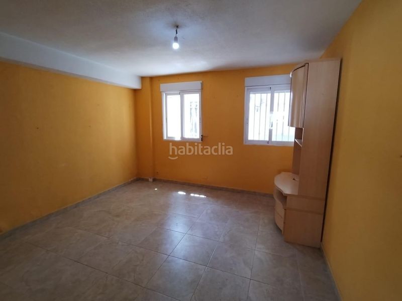 Foto 178c07a1-a14c-46bb-8c71-0525e7d8f9b1. Apartament amb aparcament piscina a Playa Levante Benidorm