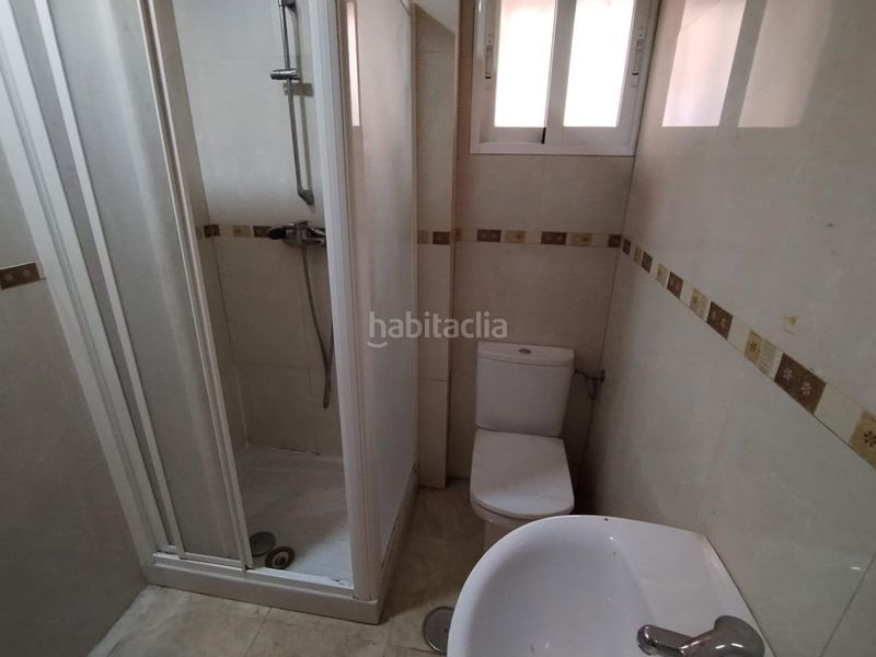 Foto 98bf0d53-2f68-4785-b1d3-381110b9b404. Apartament amb aparcament piscina a Playa Levante Benidorm