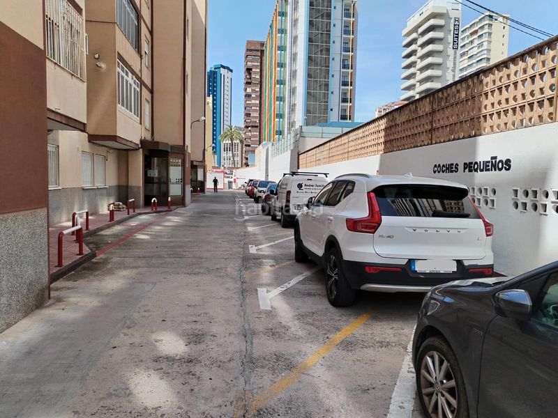Foto b6c9f2f8-bd95-4a8e-8a3b-389382b34297. Apartament amb aparcament piscina a Playa Levante Benidorm
