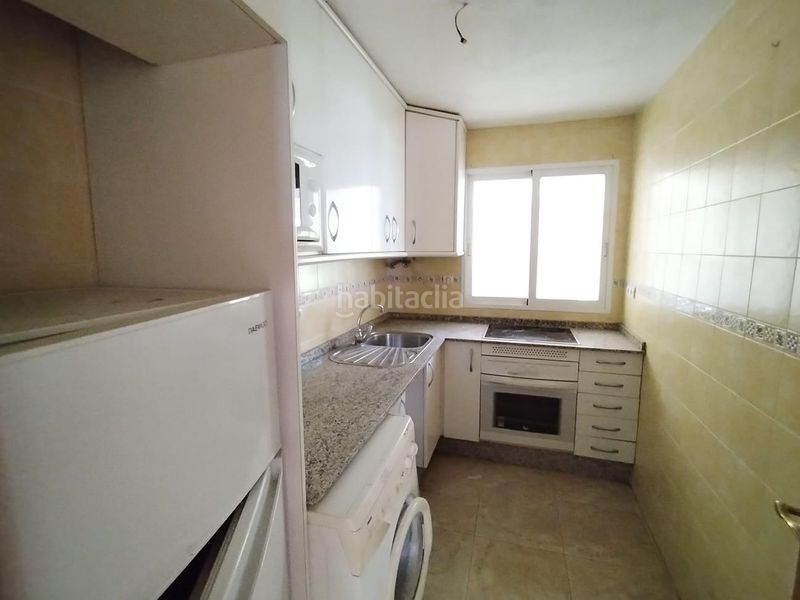 Foto f5797eb4-8bab-4a4a-8712-9b20f3c712ec. Apartament amb aparcament piscina a Playa Levante Benidorm
