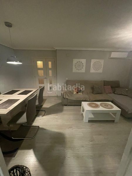 Foto 03d9a05c-5f0e-425a-bacd-ba0c4f322724. Apartament amb aparcament a Playa Poniente Benidorm