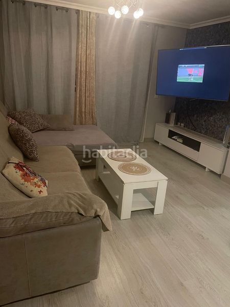Foto 2a36cb5b-5a3c-44d3-9f54-8a6b60d2ecd0. Apartament amb aparcament a Playa Poniente Benidorm