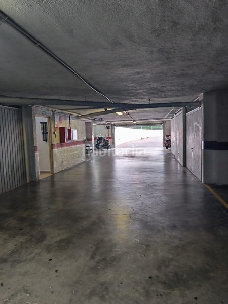 Foto 6608df59-30f6-484f-a412-8ba3e20f45e5. Apartament amb aparcament a Playa Poniente Benidorm