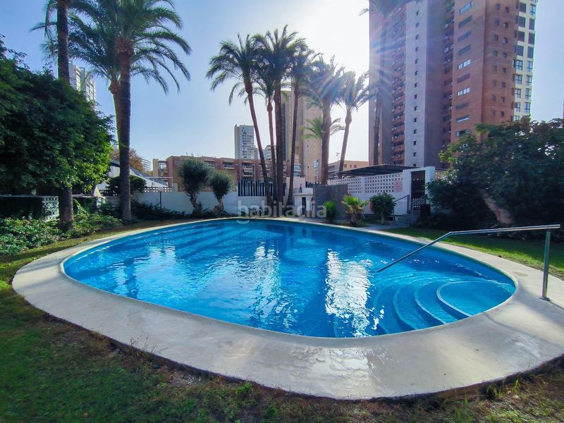 Foto f76206ca-8a5e-48c4-b24b-5a6e911a2beb. Pis amb aparcament piscina a Playa Levante Benidorm