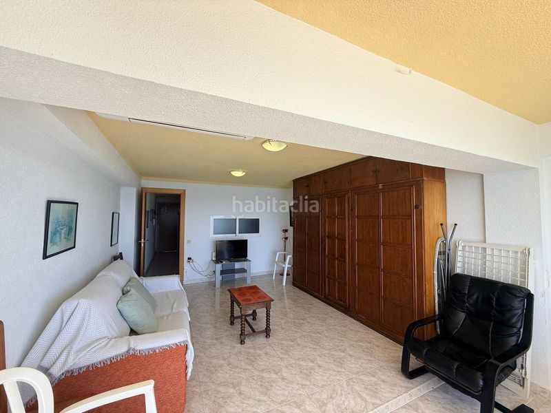 Foto 2353dda5-78d2-44a2-902e-97058c717f18. Apartament amb aparcament a Playa Levante Benidorm