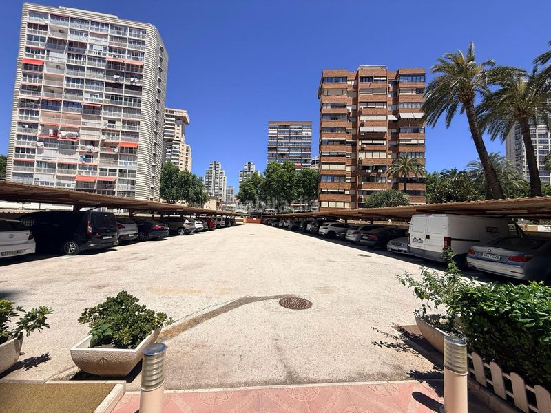 Foto 96ff70a4-45d6-4e84-a963-ad452f2d4309. Apartament amb aparcament a Playa Levante Benidorm