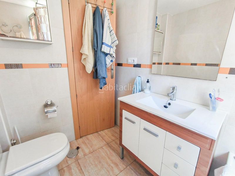 Foto 31eb609a-991d-4a64-9e67-6270c43ead3f. Pis amb aparcament piscina a Playa Levante Benidorm