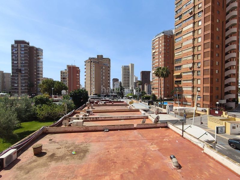 Foto 651a6551-195b-496a-929c-d9e4aa37adb3. Pis amb aparcament piscina a Levante Alto Benidorm