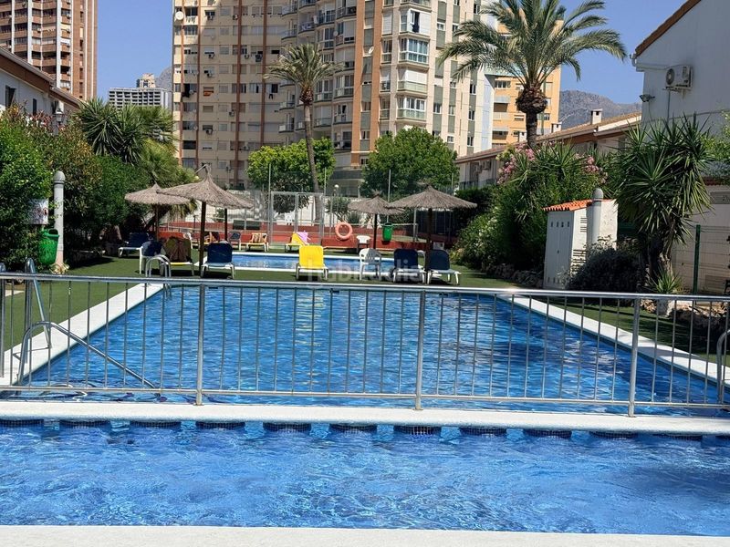 Foto 0f6a58bb-6982-4db4-a980-447c3fd2c12c. Apartament amb aparcament piscina a Rincón Bajo Benidorm