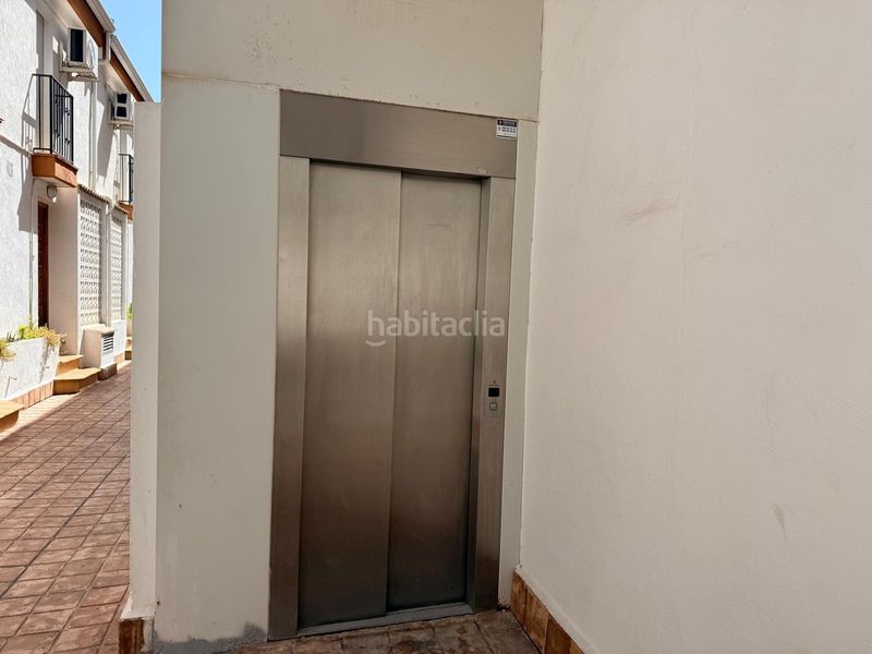 Foto 9736612e-6669-47a6-b3d2-5807217a30c4. Apartament amb aparcament piscina a Rincón Bajo Benidorm