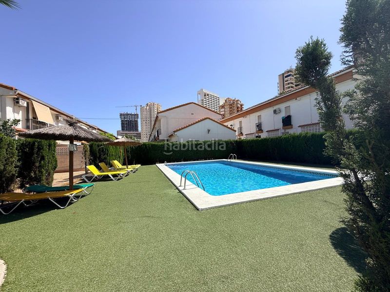 Foto a0dcdcc3-dce5-48cd-af02-eded106a4467. Apartament amb aparcament piscina a Rincón Bajo Benidorm