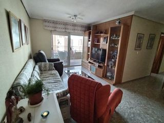 Pis a Rincón Bajo. Piso de 3 dormitorios en zona del rincon de loix, con parking en
