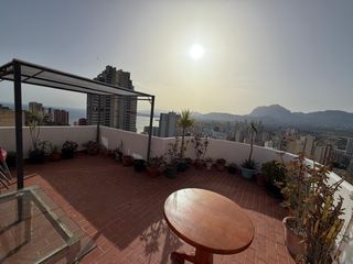 Àtic a Rincón Alto. Amplio ático de 3 dorm. reformado con garaje en zona rincón de l