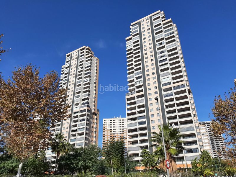 Foto 037425fd-4022-4c9d-b972-c52829d06af1. Apartament amb calefacció aparcament piscina a Levante Alto Benidorm