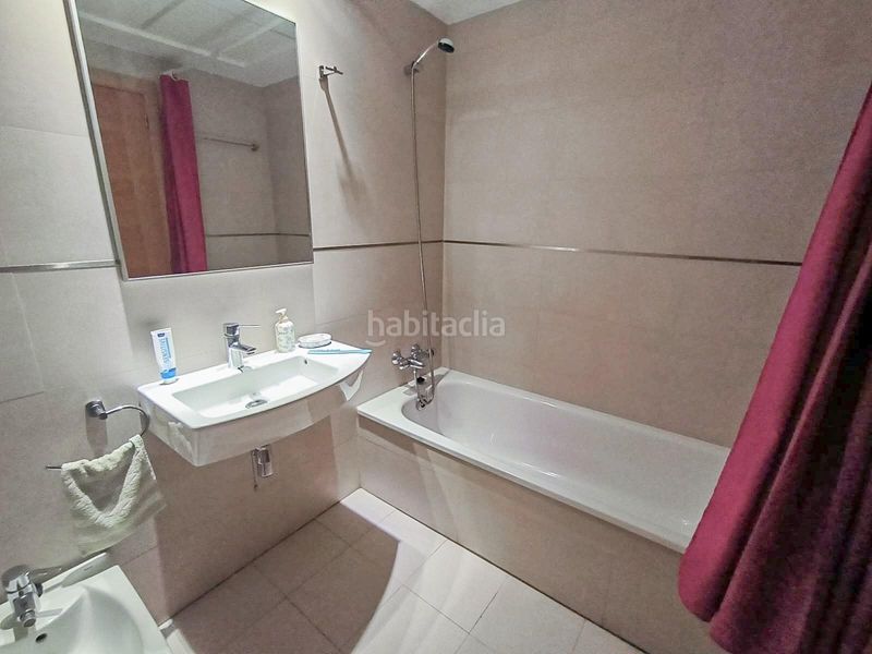 Foto 41fc0456-1ba5-4d8b-b141-49dcc6bb8e8c. Apartament amb calefacció aparcament piscina a Levante Alto Benidorm