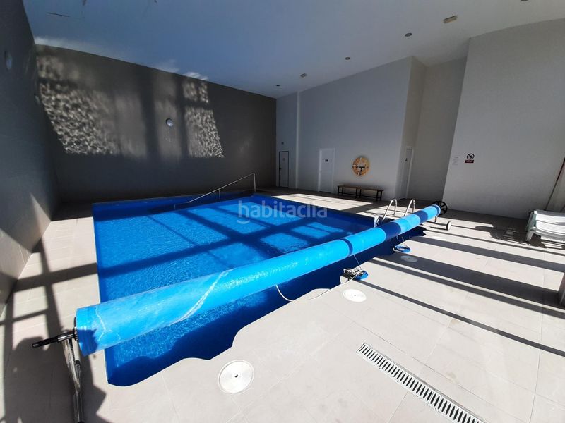 Foto a45e7a42-dcb1-4103-8778-30226963da56. Apartament amb calefacció aparcament piscina a Levante Alto Benidorm