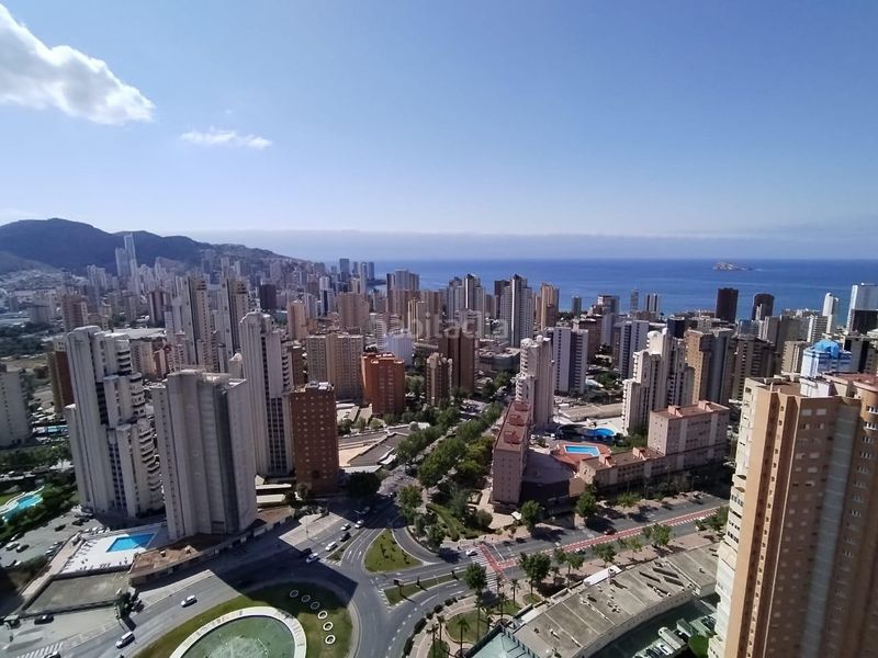 Foto 6c3b8502-fd15-4cbd-b735-1856854b7f4d. Pis amb aparcament piscina a Juzgados - Plaza de Toros Benidorm