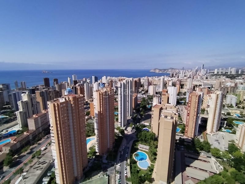 Foto e44c2cf3-ce75-43b5-b5c7-01f03386b9c4. Pis amb aparcament piscina a Juzgados - Plaza de Toros Benidorm