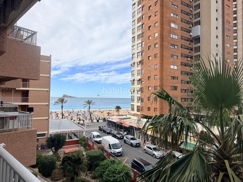 Foto f648ea62-e3c3-413e-a4f6-3298bccf83bd. Pis amb calefacció aparcament a Playa Levante Benidorm