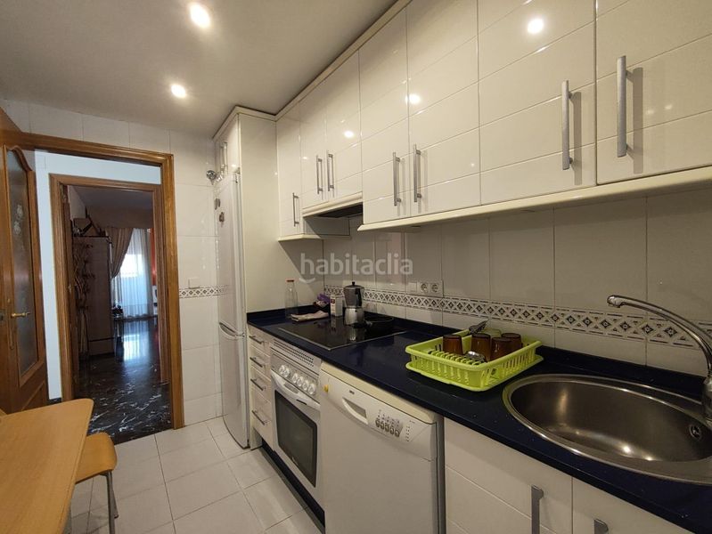 Foto 01bbde54-ec38-47ab-ab62-89a92a0c6543. Apartament amb aparcament piscina a Levante Alto Benidorm