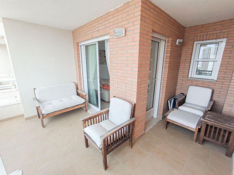 Foto 17e51f50-d08a-4fa5-ae1b-c03db1ad9050. Apartament amb calefacció aparcament piscina a Via Parque Benidorm