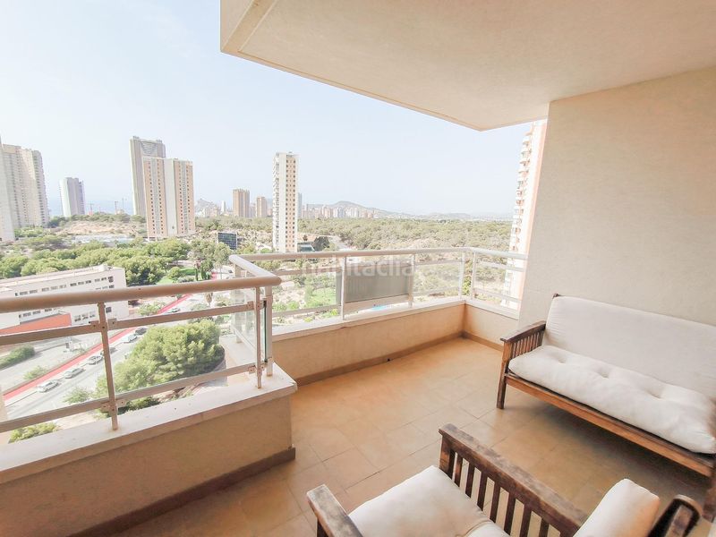 Foto 32b8b5f1-e436-4042-b59c-0e33b2271447. Apartament amb calefacció aparcament piscina a Via Parque Benidorm