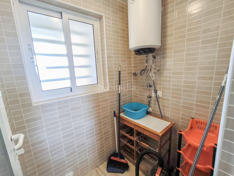 Foto ec286fdf-7118-44e3-b53b-ceeba772fd09. Apartament amb calefacció aparcament piscina a Via Parque Benidorm