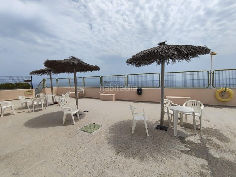 Foto 420336d1-65b3-4a70-b1fa-1b4d74c04db7. Apartament amb piscina a Playa Poniente Benidorm